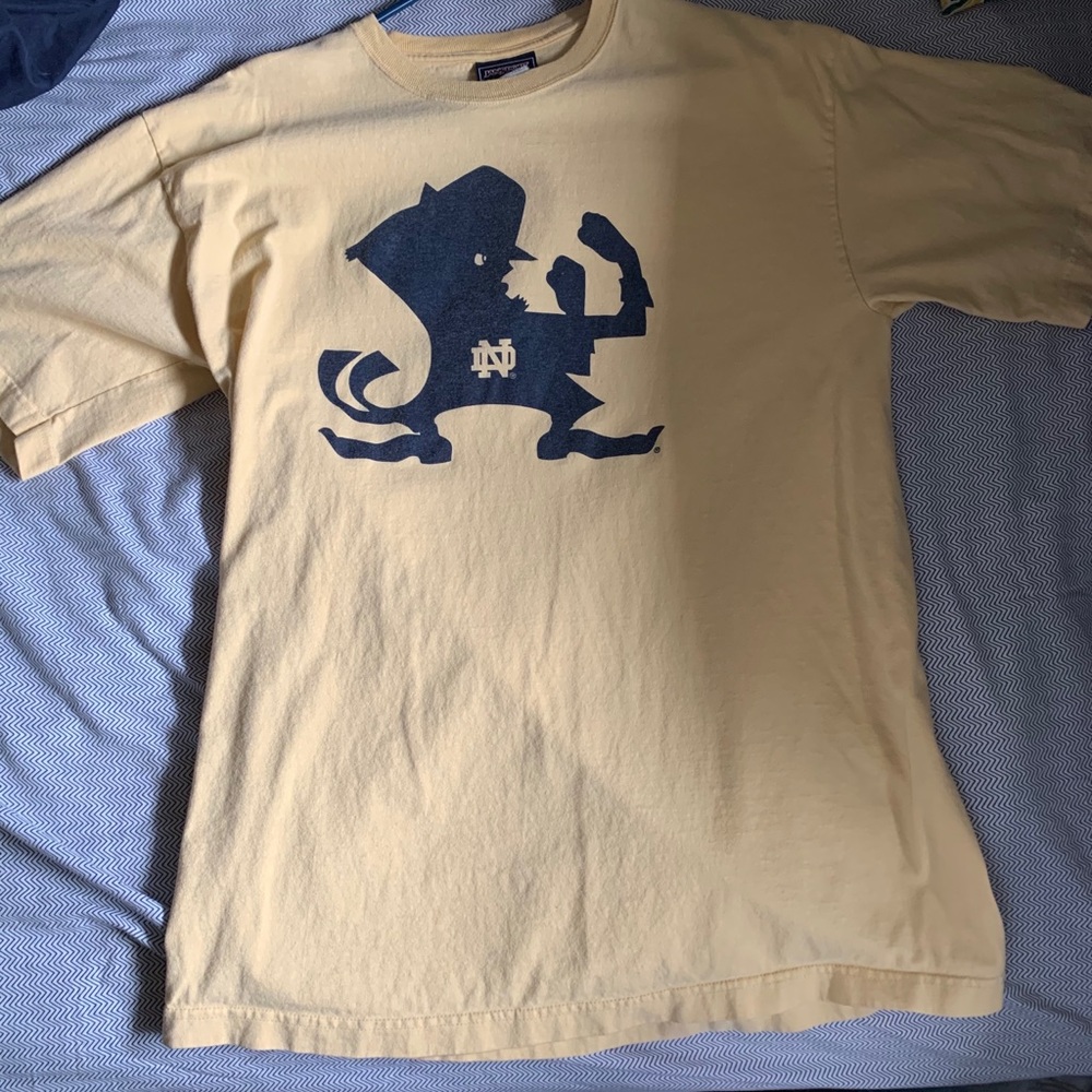 Norte Dame t shirt L